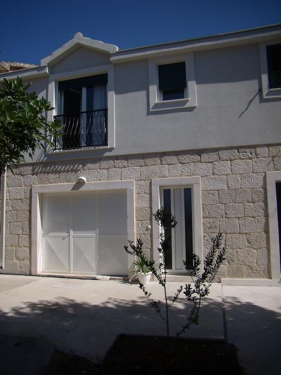 Stari Dvori Apartment Trogir Phòng bức ảnh
